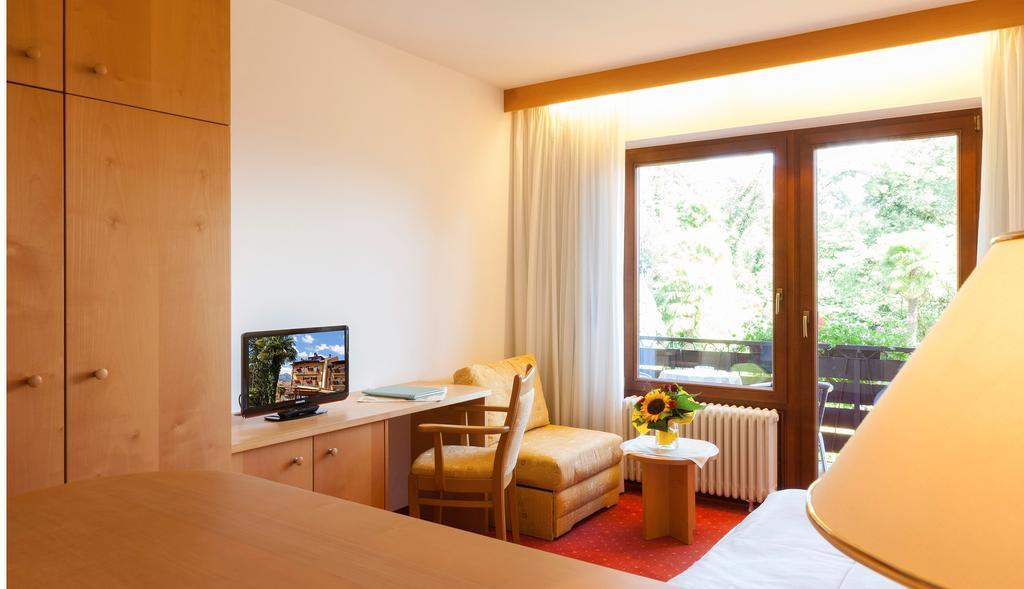 Hotel Thurnergut ティローロ エクステリア 写真